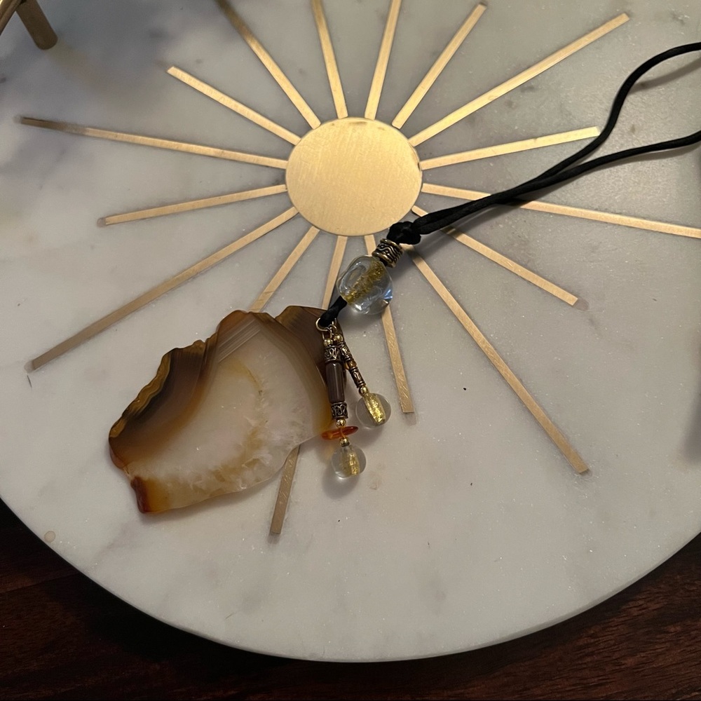 Natural stone agate slice pendant